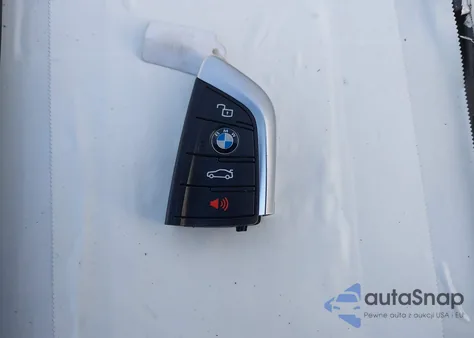 2023 BMW 3 Series 330E from USA, damaged, VIN 3MW39FF05P8D05133